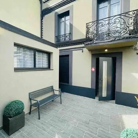 Entire Stade De France Holiday home Aubervilliers