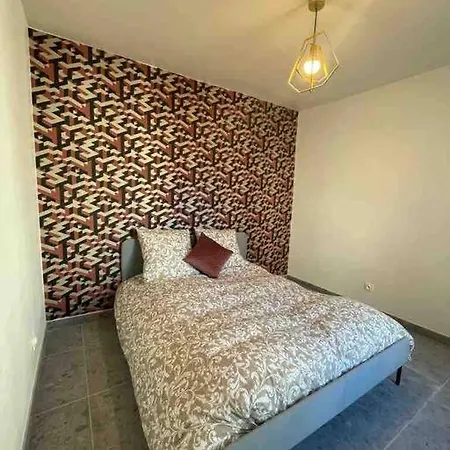 Entire Stade De France Holiday home *