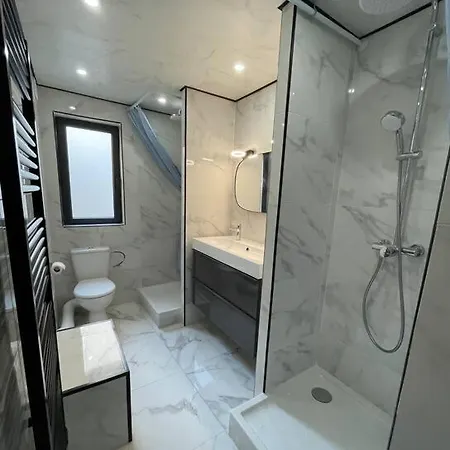 Entire Stade De France Holiday home